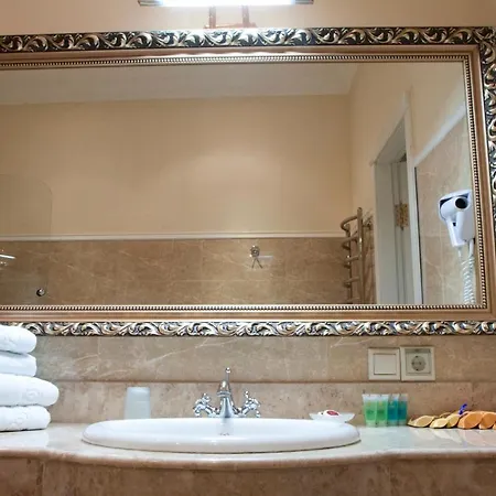 Royal Hotel&spa Geneva 5* Truskavets