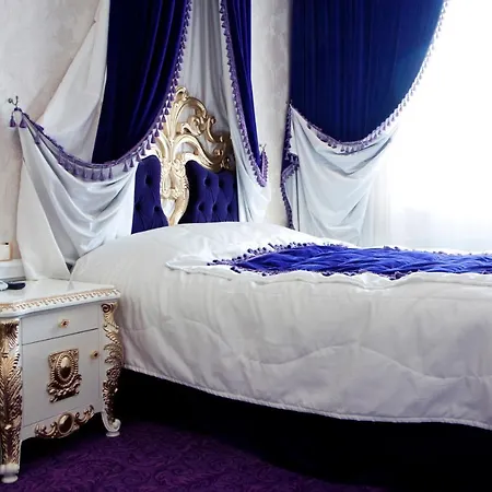 Royal And Geneva Resort