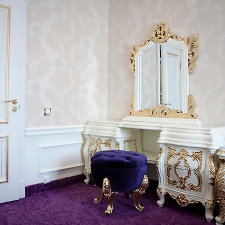 Royal Hotel&spa Geneva Resort Truskavets