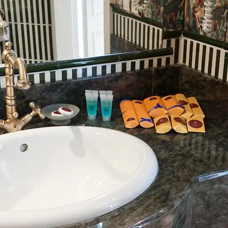 Resort Royal Hotel&spa Geneva 5*