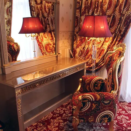 Royal And Geneva Resort 5*