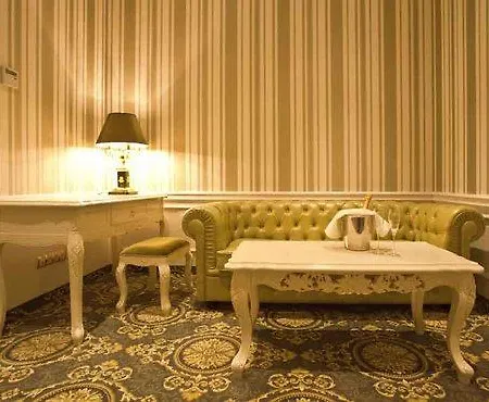 Royal And Geneva 5*