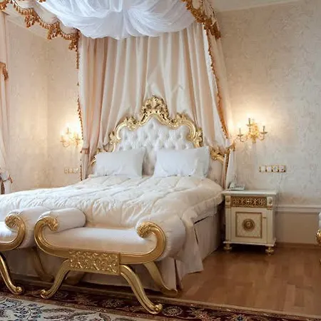 Royal And Geneva 5* Truskavets