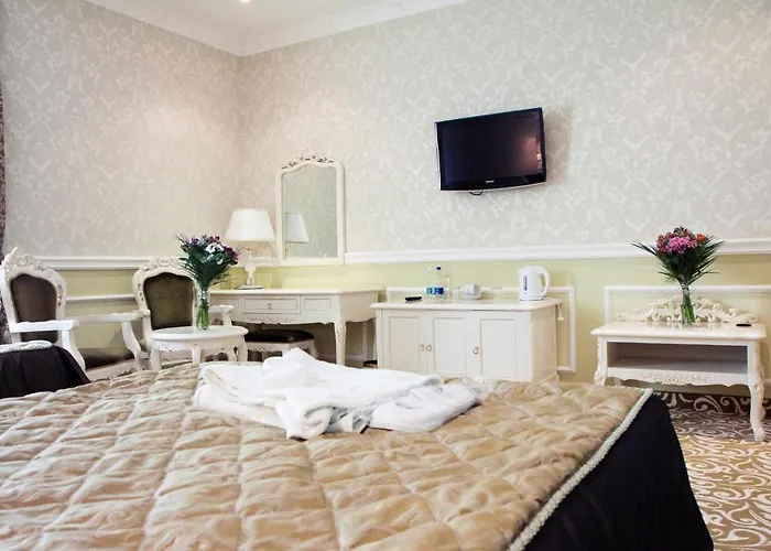 Resort Royal And Geneva 5*