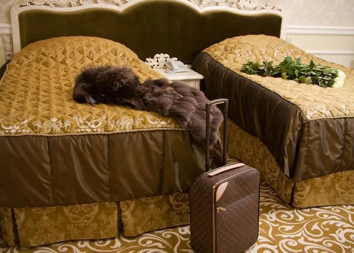 Royal And Geneva 5* Τρούσκαβετς