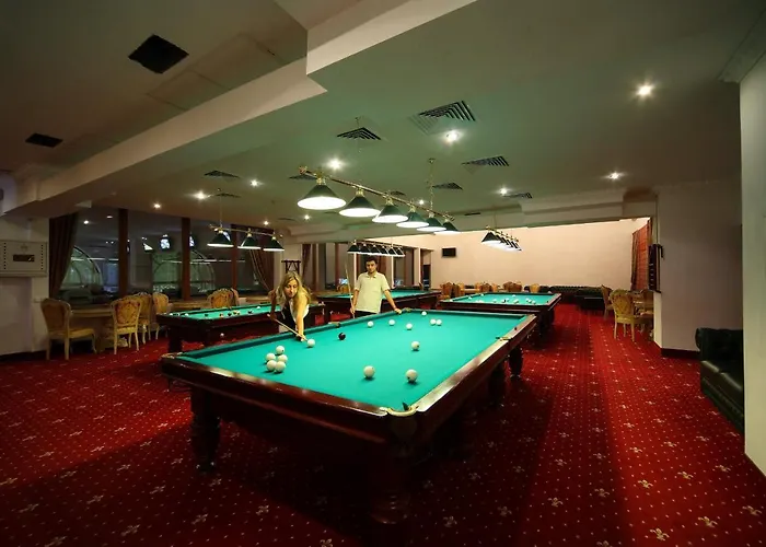 Royal And Geneva Resort Truskavec'