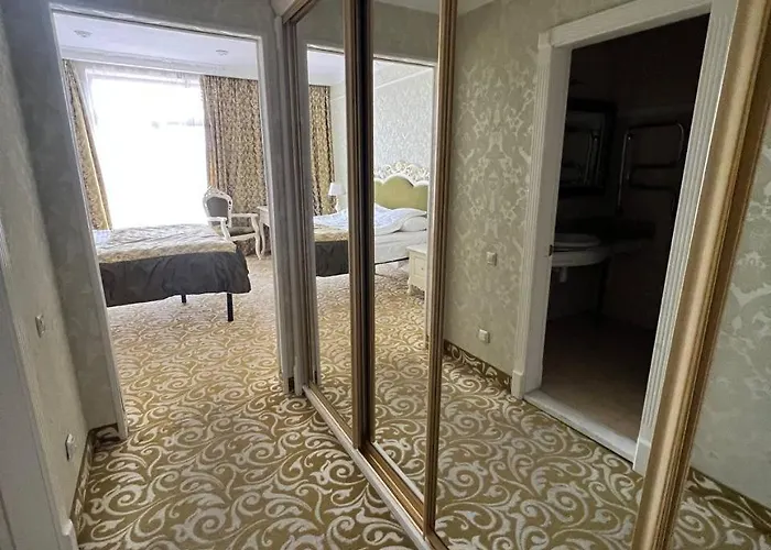 Royal And Geneva 5* Truskavec'