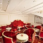 Royal And Geneva 5* Truskavets