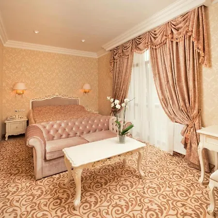 Royal And Geneva Resort Truskawez