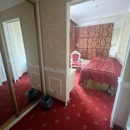 Royal And Geneva 5* Truskawez