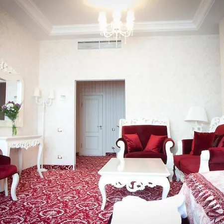 Resort Royal And Geneva Truskawez