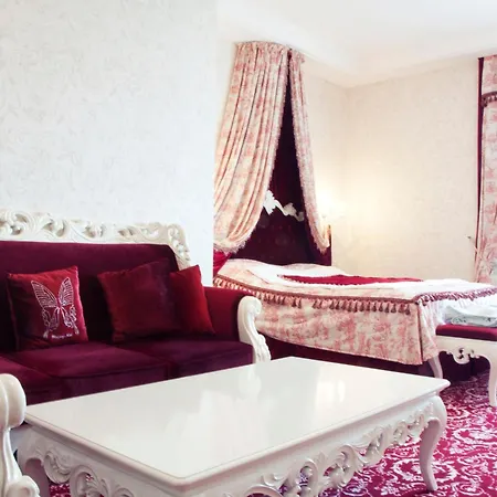 Resort Royal And Geneva 5*